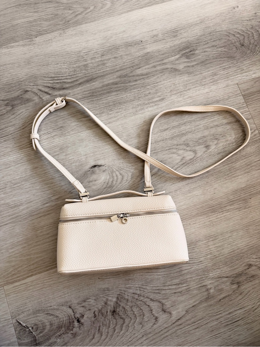 Cream White Mini Crossbody Bag – Adjustable Strap